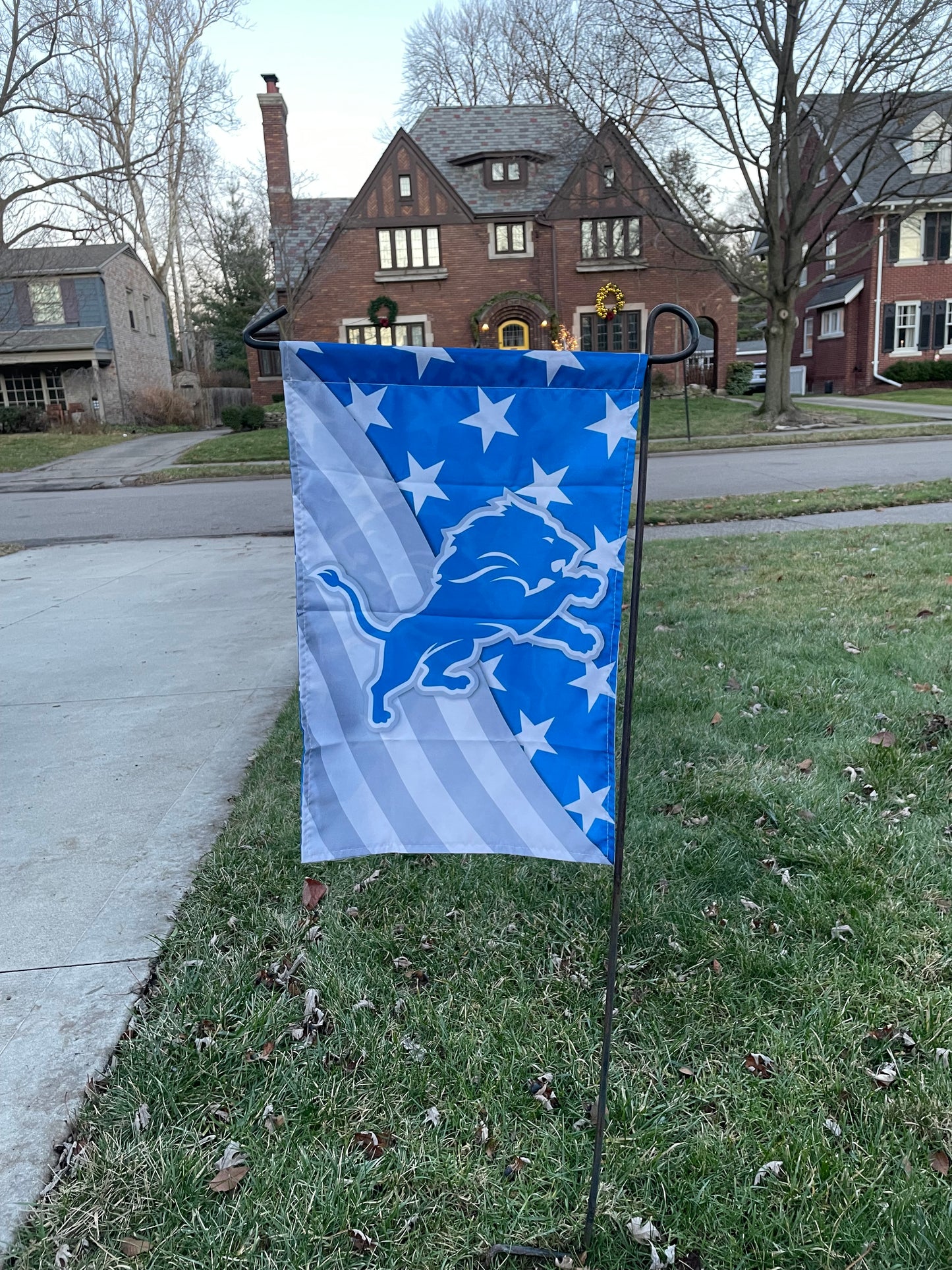 Detroit Lion's Garden Yard Flag, football sign