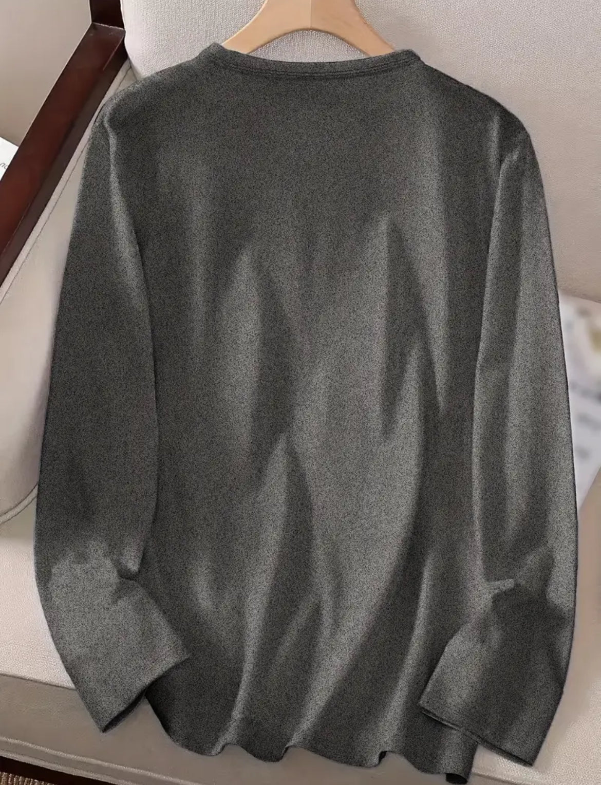 Detroit Lion's Gray Long Sleeve Shirt, football